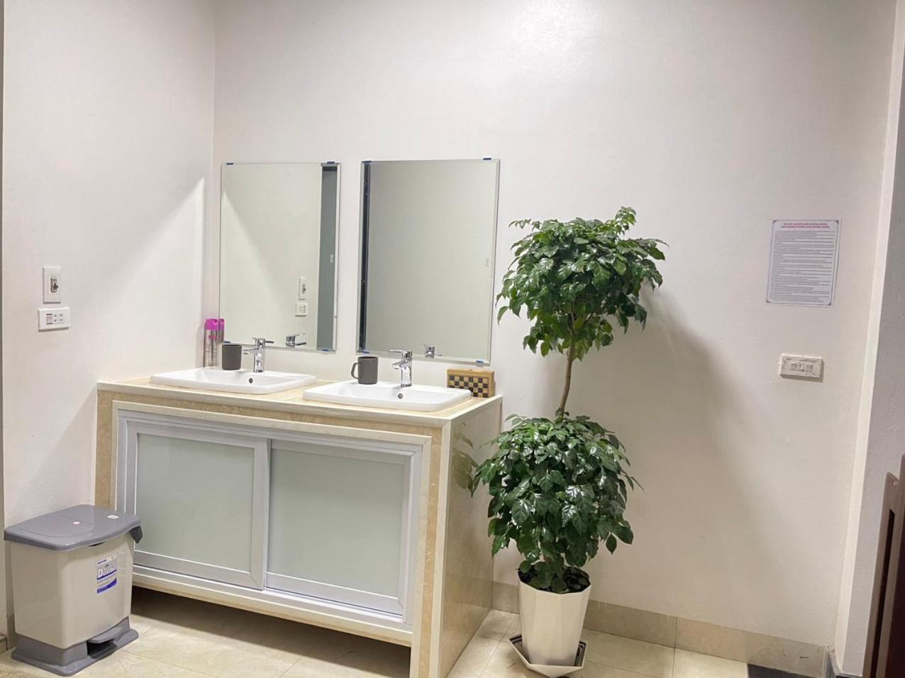 Nhat Sapa Hostel Dış mekan fotoğraf